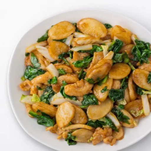 Top view of Rice Cakes with Chicken 